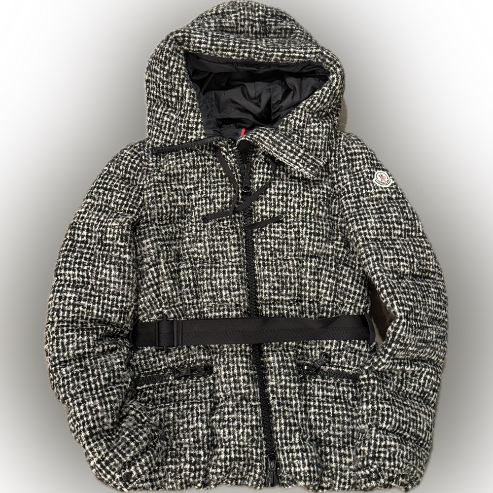 Moncler Black and White Tweed Down Jacket Moncler sz.1